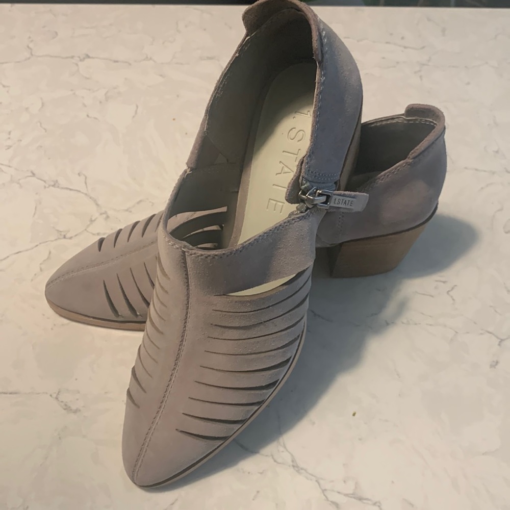 Very good condition, Gray Ankle boots